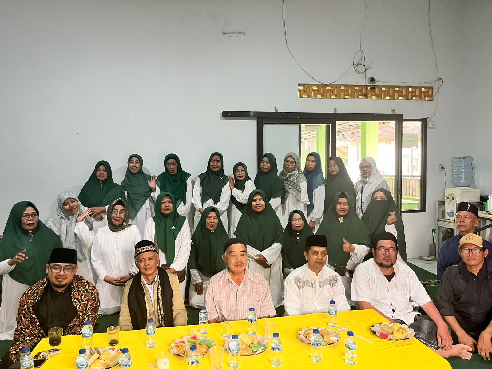 Foto Muharraman 1448 H dan Santunan Anak Yatim di Masjid Baiturroyyan